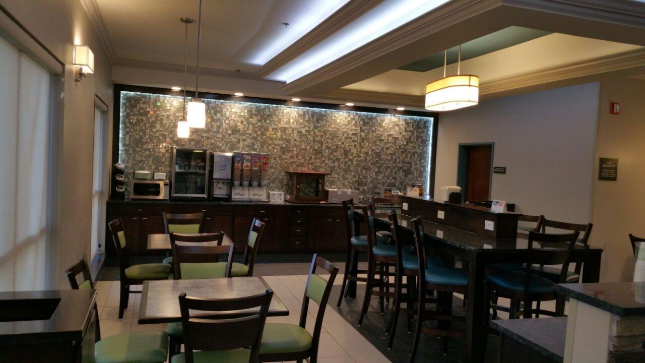 Best Western Elkhart Inn & Suites Экстерьер фото